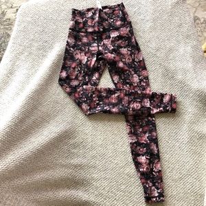 Lululemon peony legging